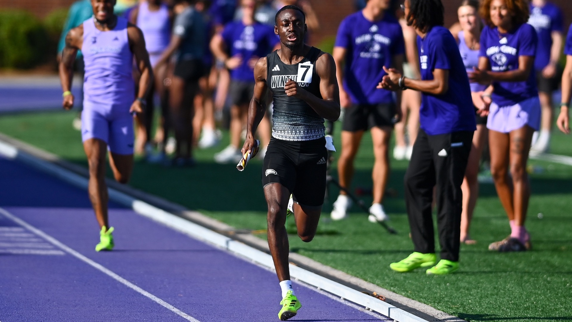 Teams participate in the 2026 VertKlasse Meeting track and field event at Vert Stadium on Friday, April 03, 2026 in High Point, North Carolina. Credit - Tim Cowie/Tim Cowie Photography 