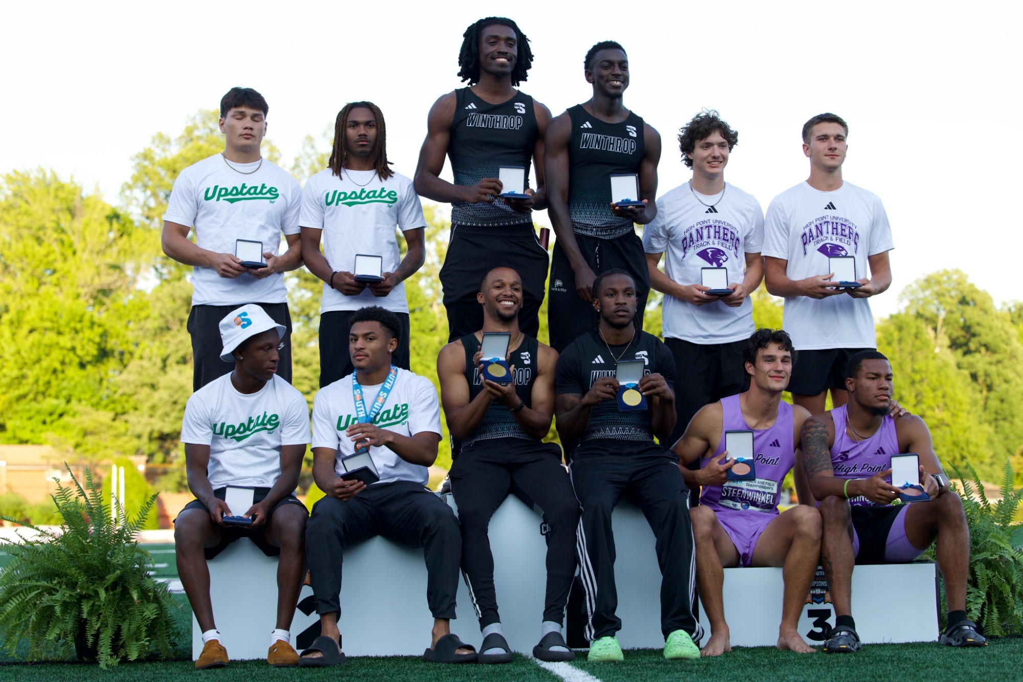 Men's 4x100m Podium
