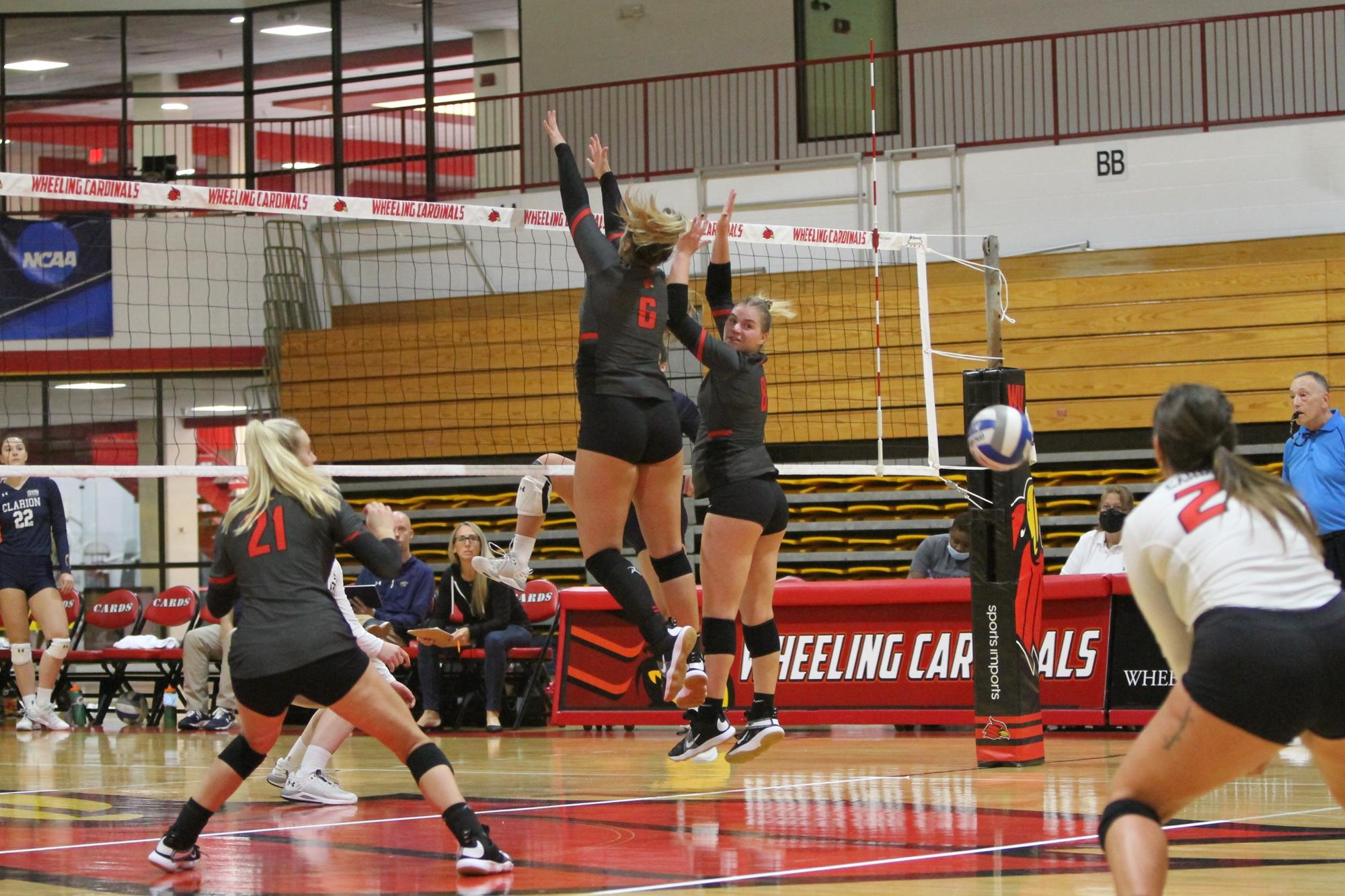 Reinert Leads the Way in Volleyball Sweep over Frostburg State