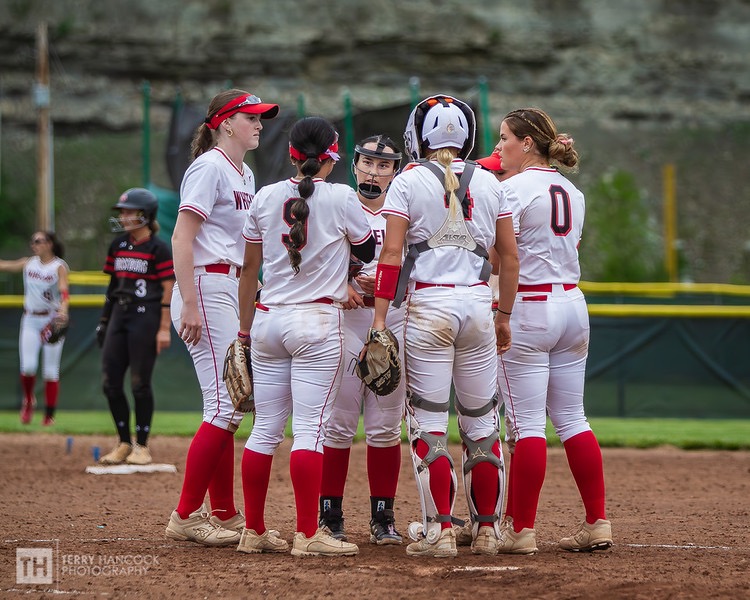 softball mound meeting