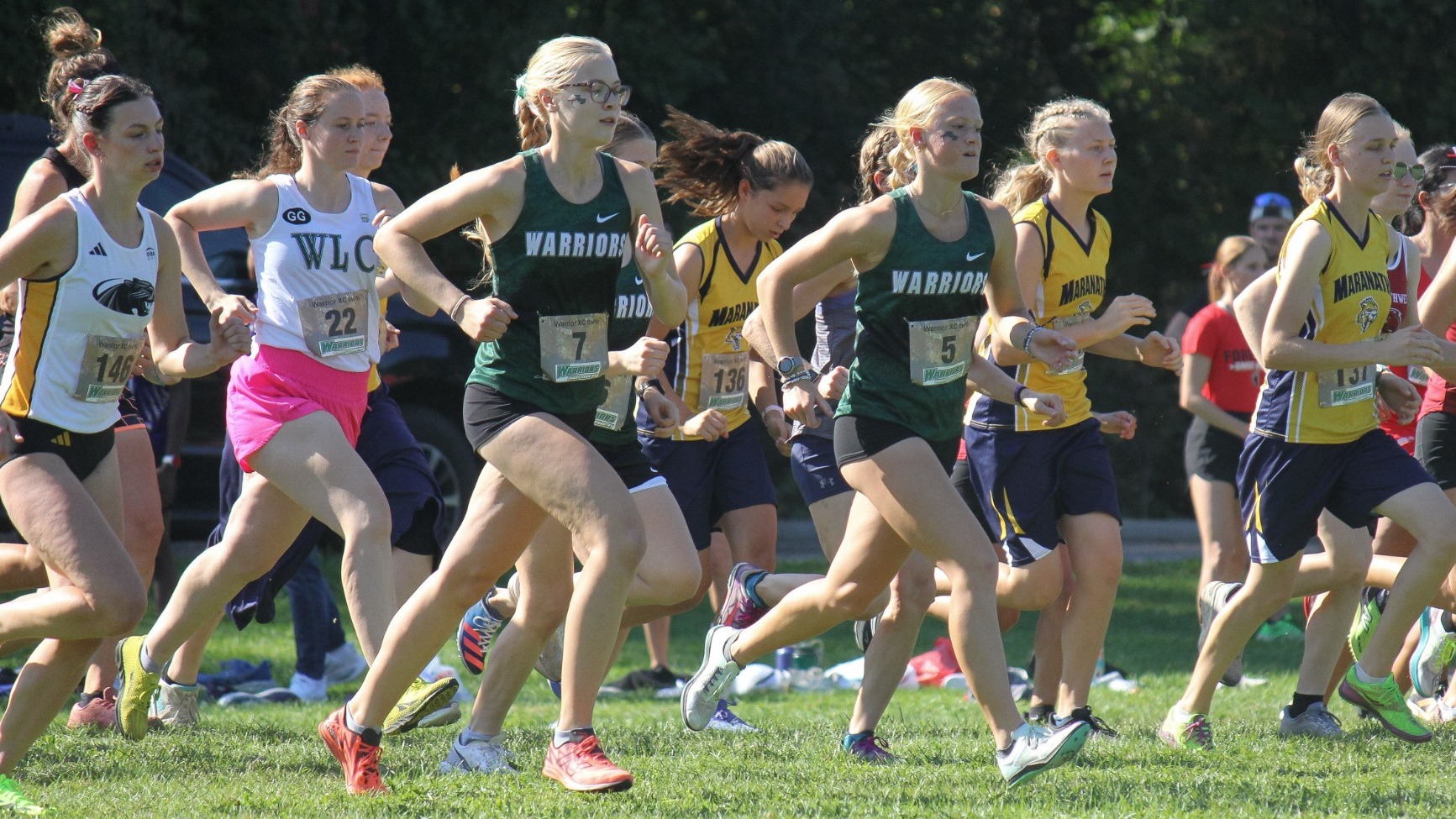 Sophomore Kirstin Neuwirth and freshman Calliope Horn