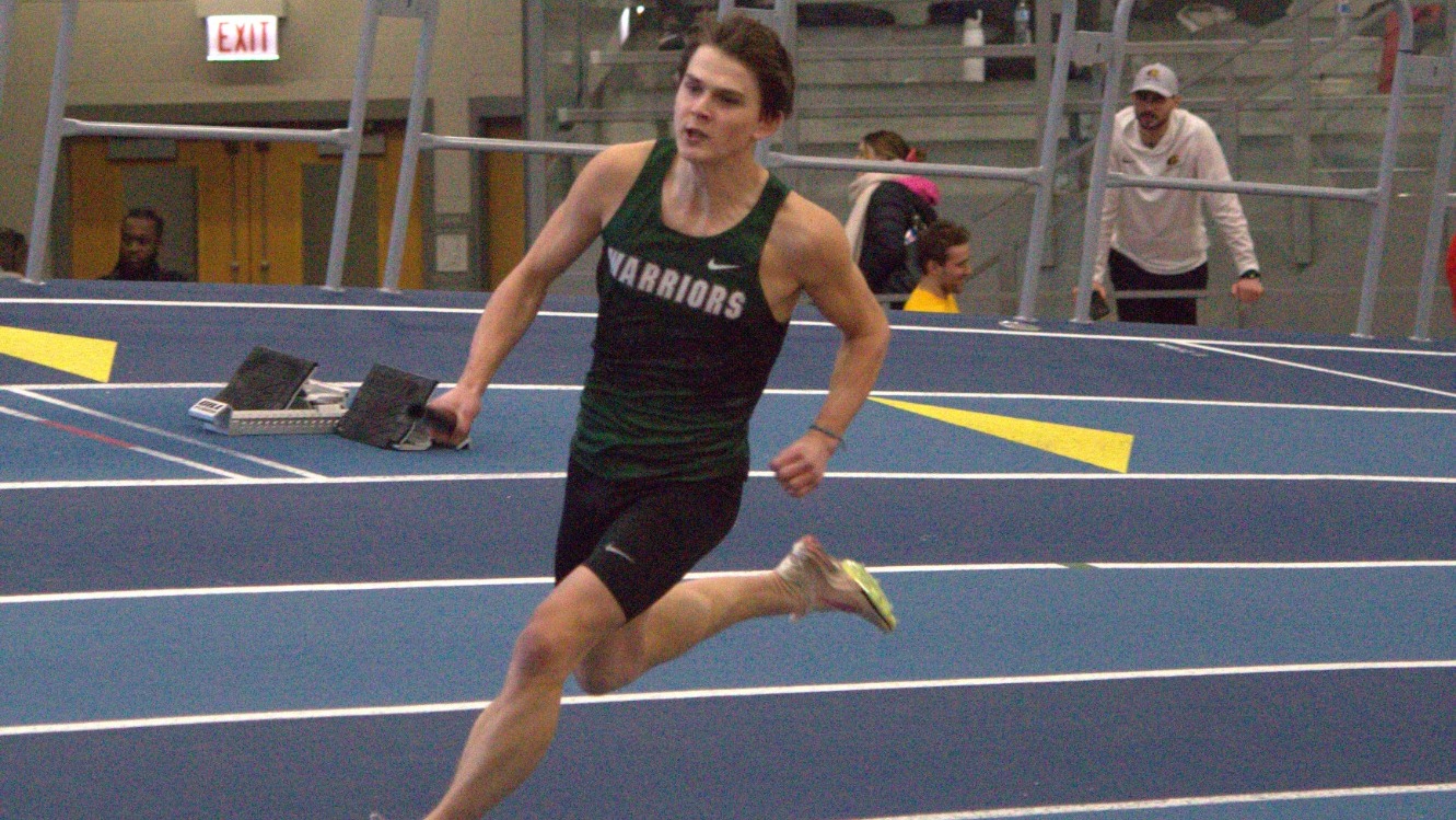 Freshman Sam Splinter