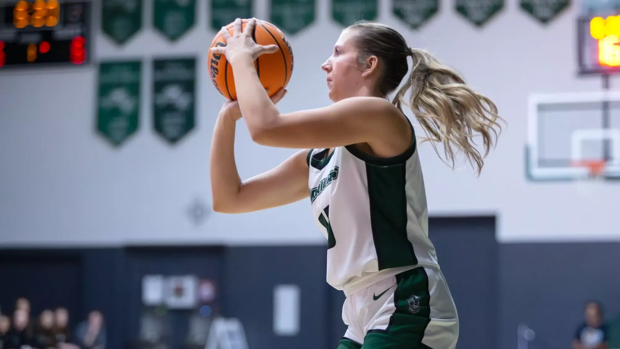 Freshman Madeline Leffel