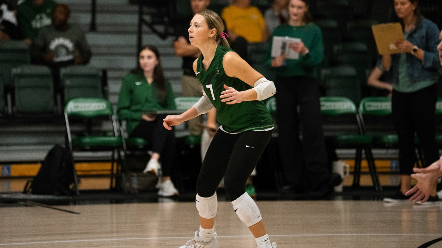 Sophomore Brooke Bartelt