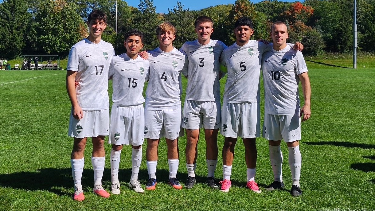 The Warriors Honored Their Six Seniors On Saturday
