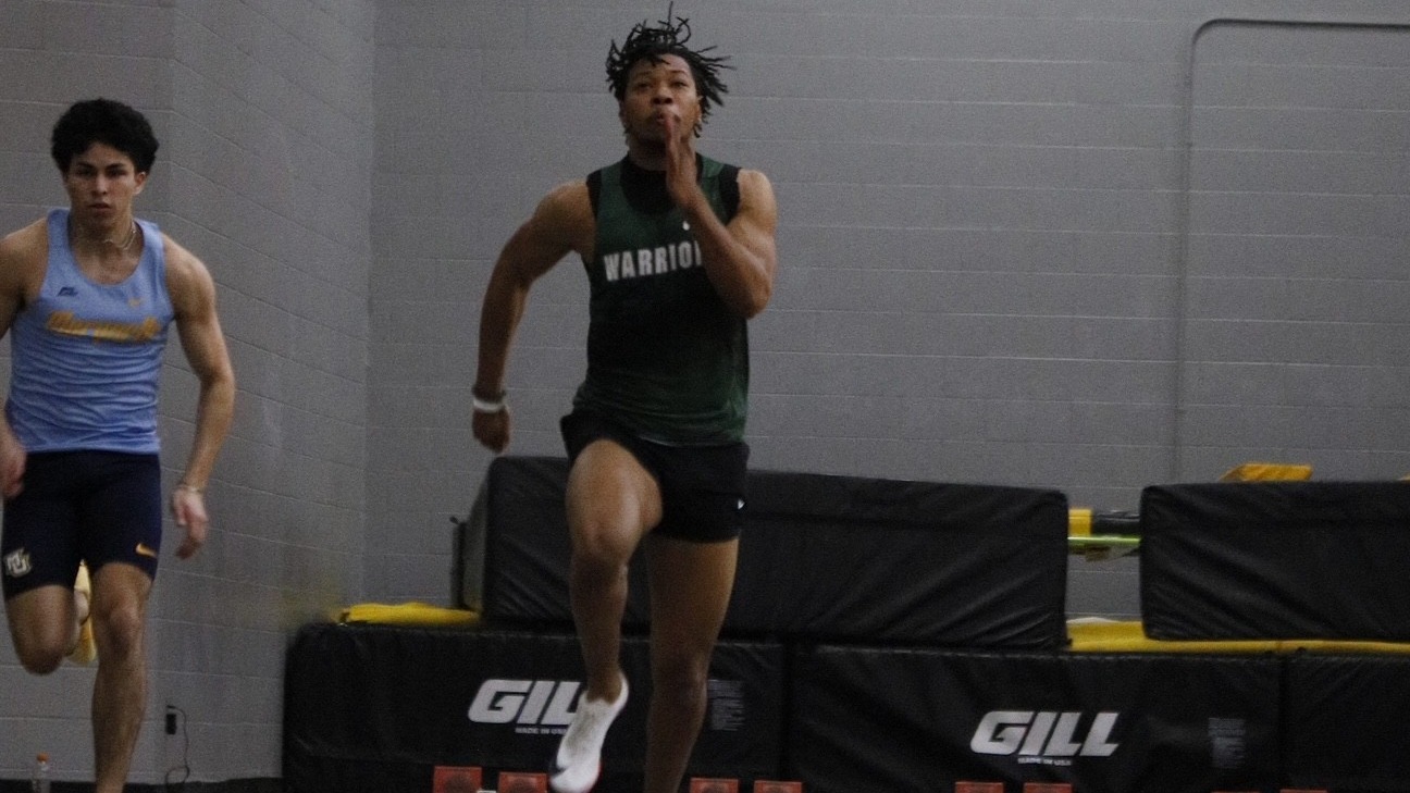 Sophomore Patrick Manning-Davis Jr.