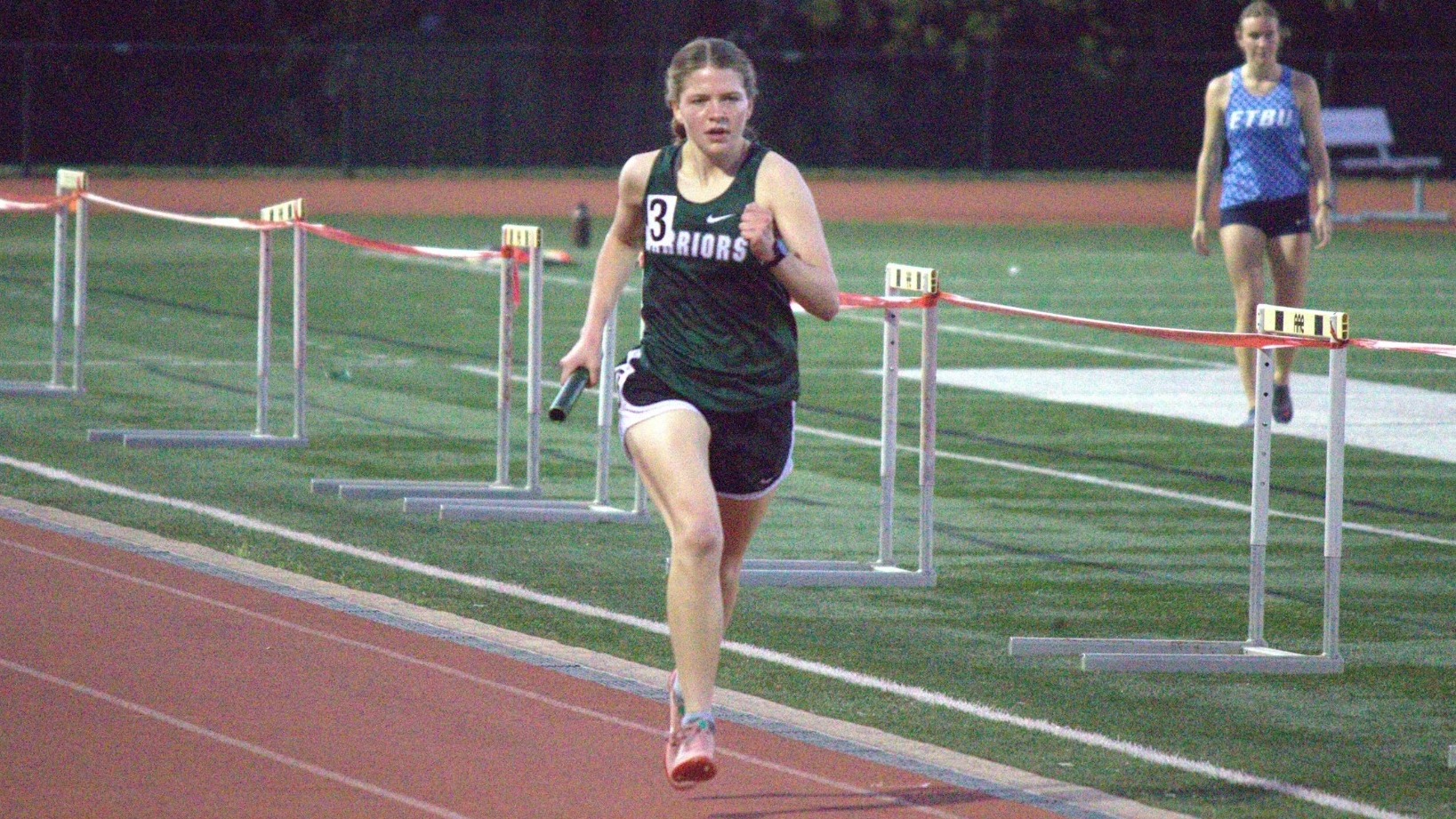 Freshman Maddie Metz