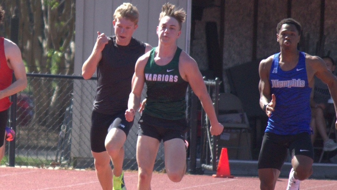 Sophomore Caden Strubbe