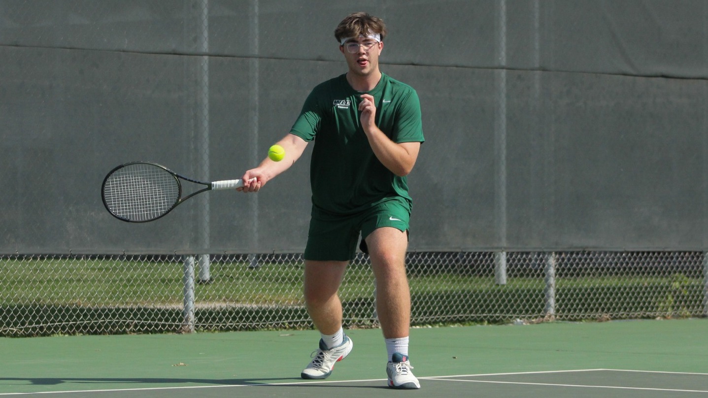 Freshman Zach Nelson