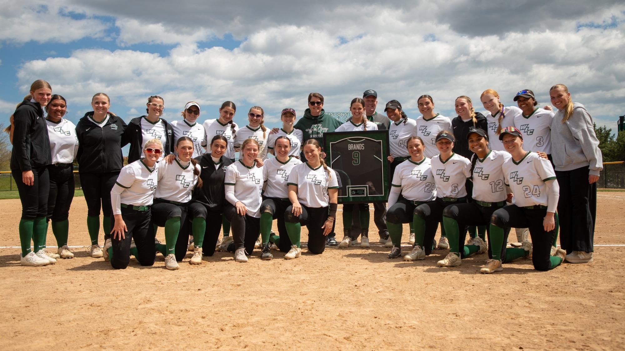 The Warriors Celebrated Senior Day With A Sweep On Sunday