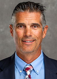 Mike McRae headshot