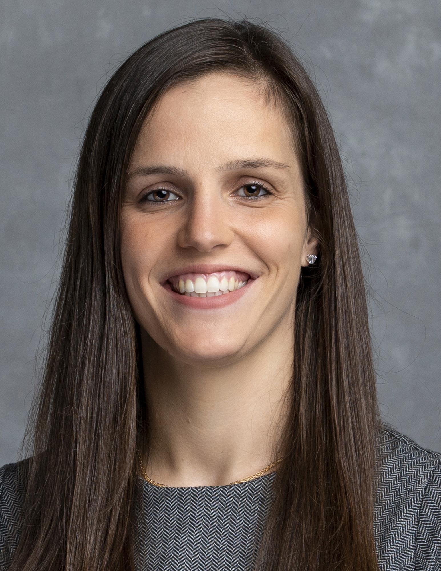 Michelle Kurowski Headshot