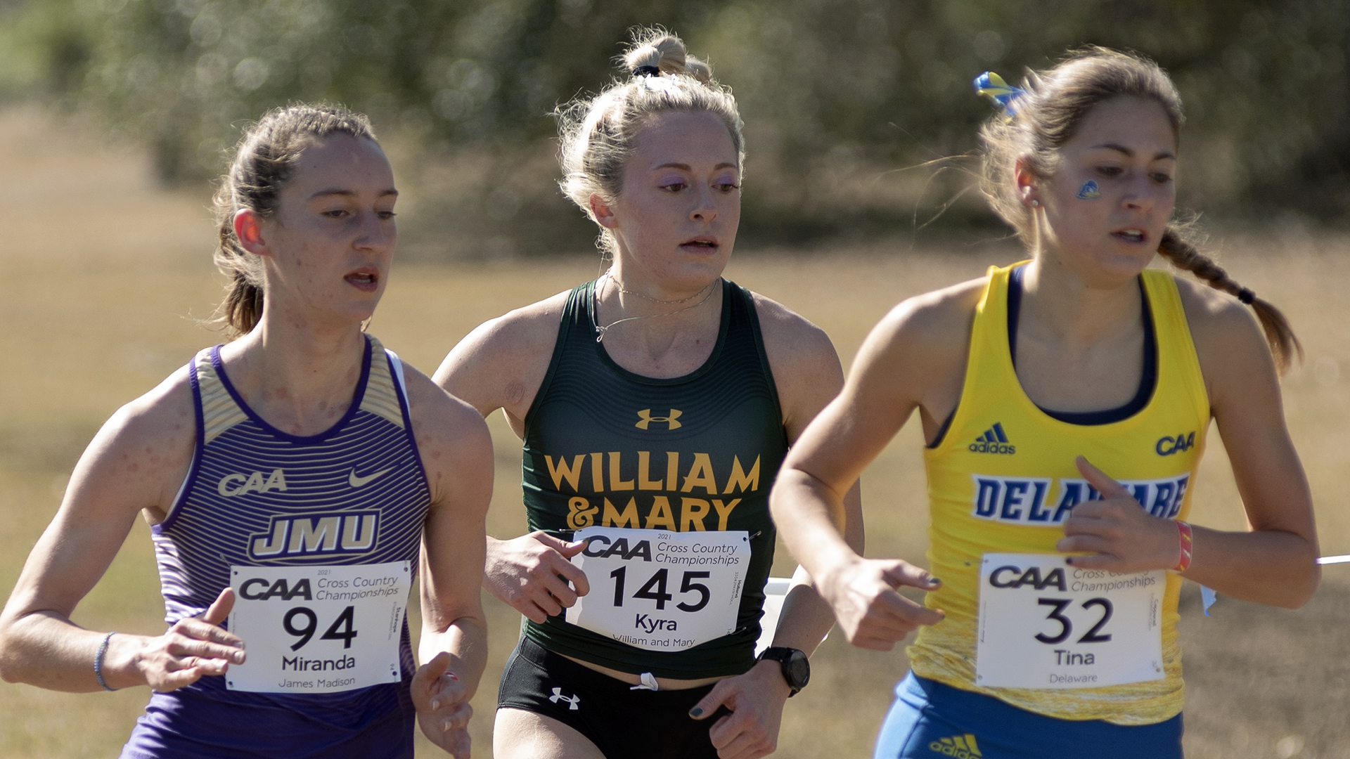 Kyra Holland runs to a third place finish at the CAA Championhip