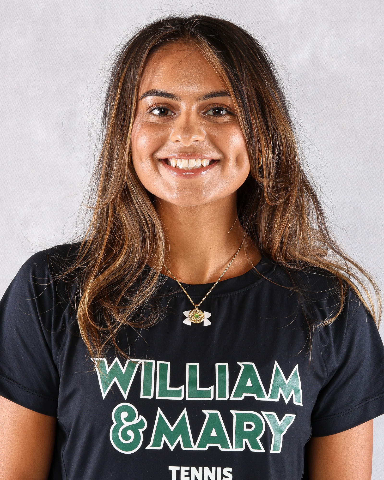 Sia Chaudry Head Shot