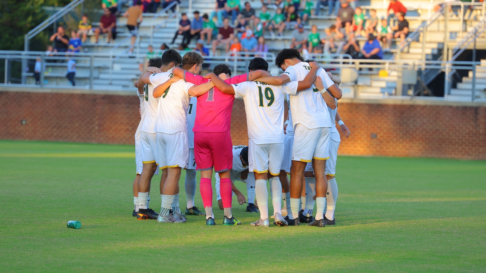 William & Mary men's soccer huddled up before a game