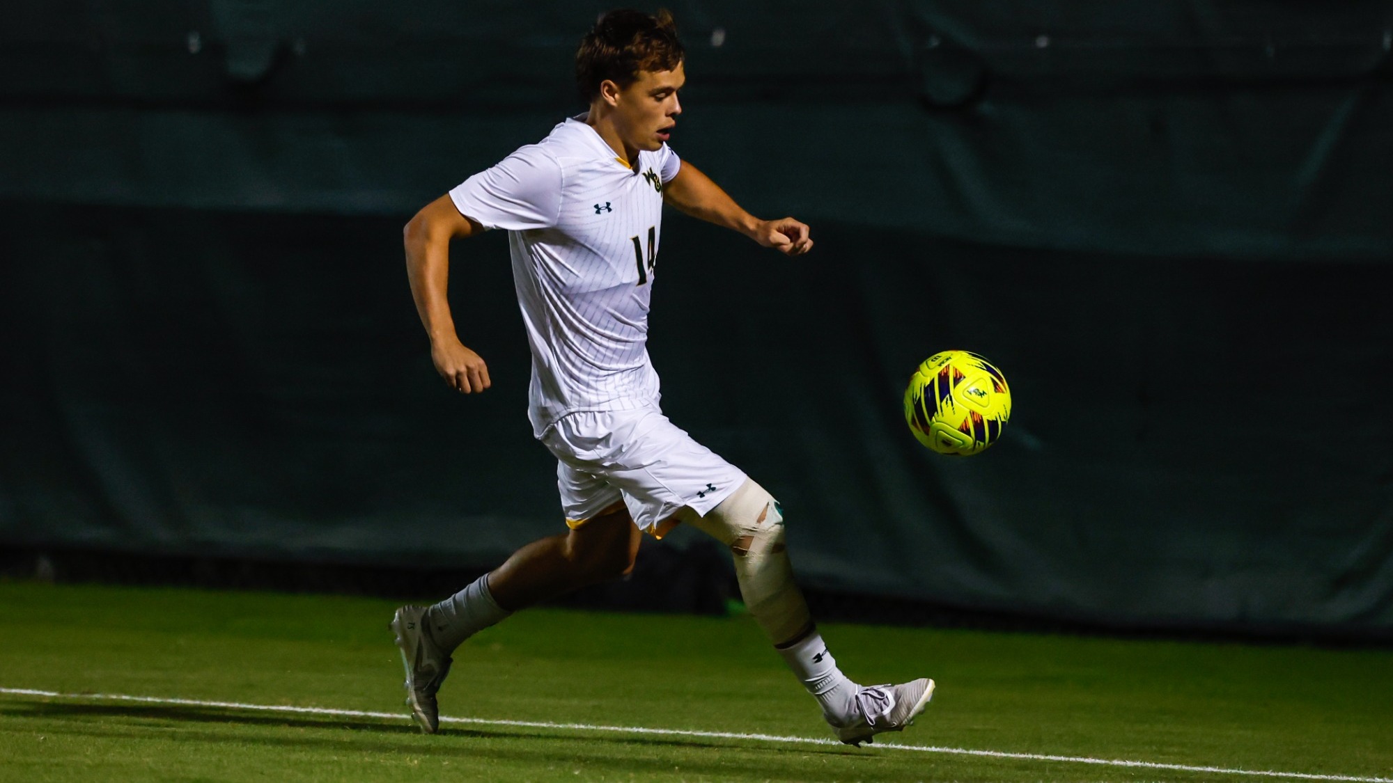 Thor Sigurjonsson competing against Campbell