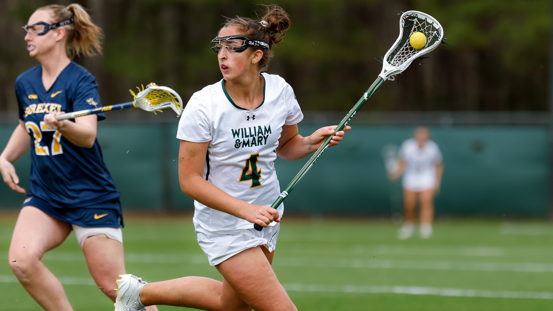 Aubrey Roth runs down the field with the ball versus Drexel