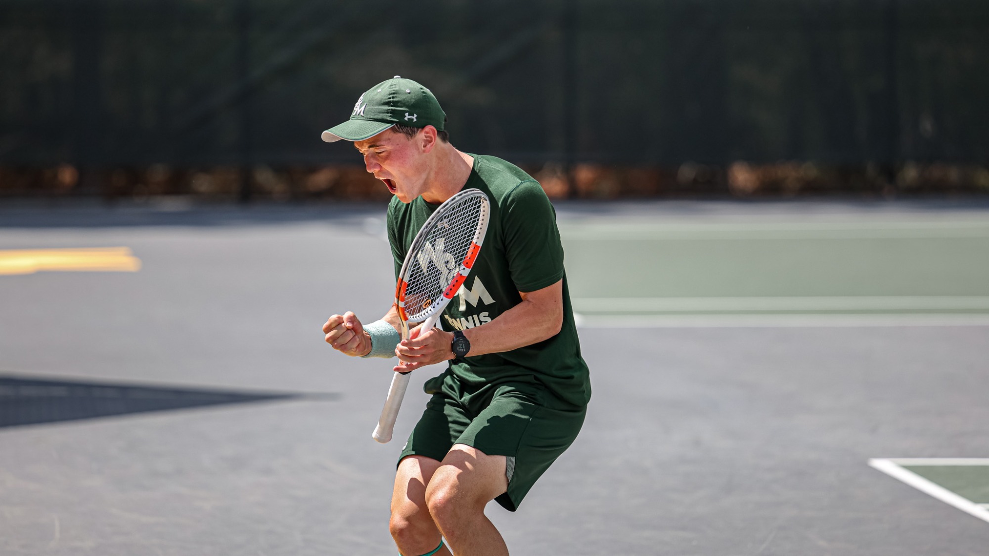 Albert Hanses celebrating