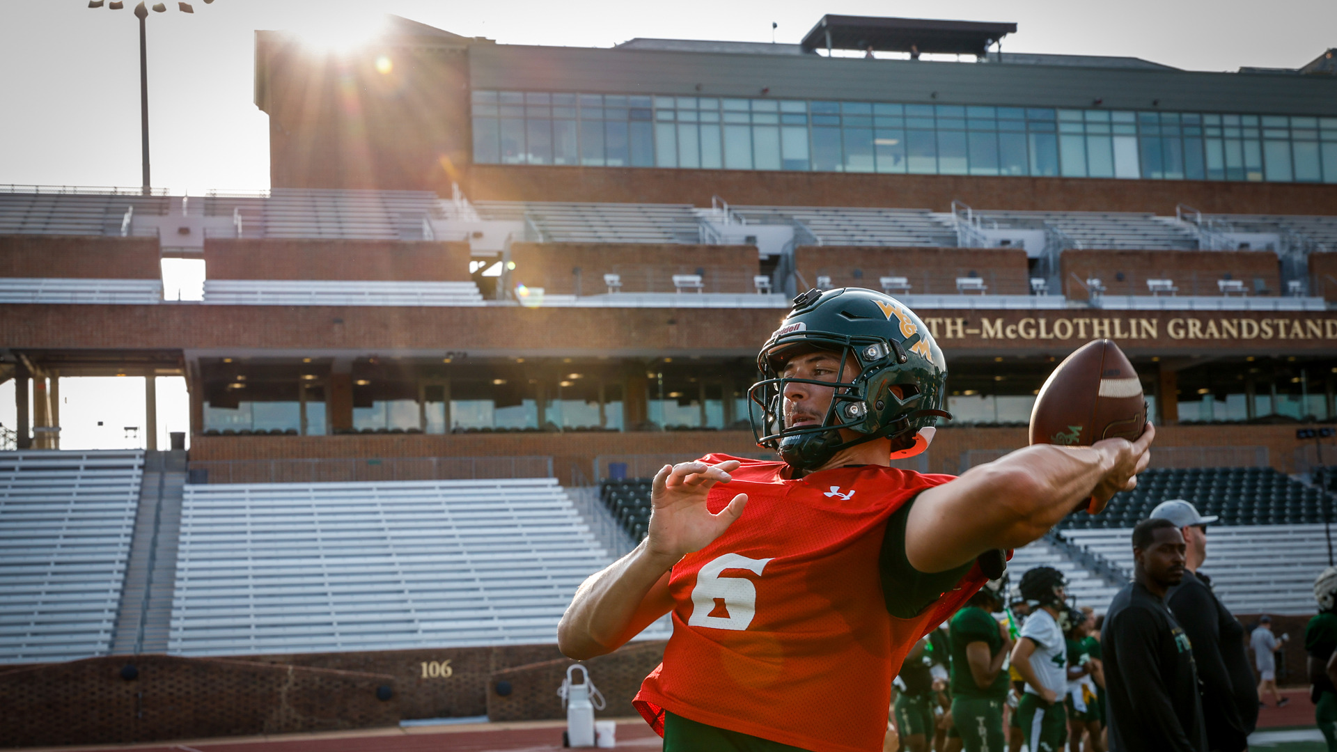 Winston Watkins throws a pass at practice