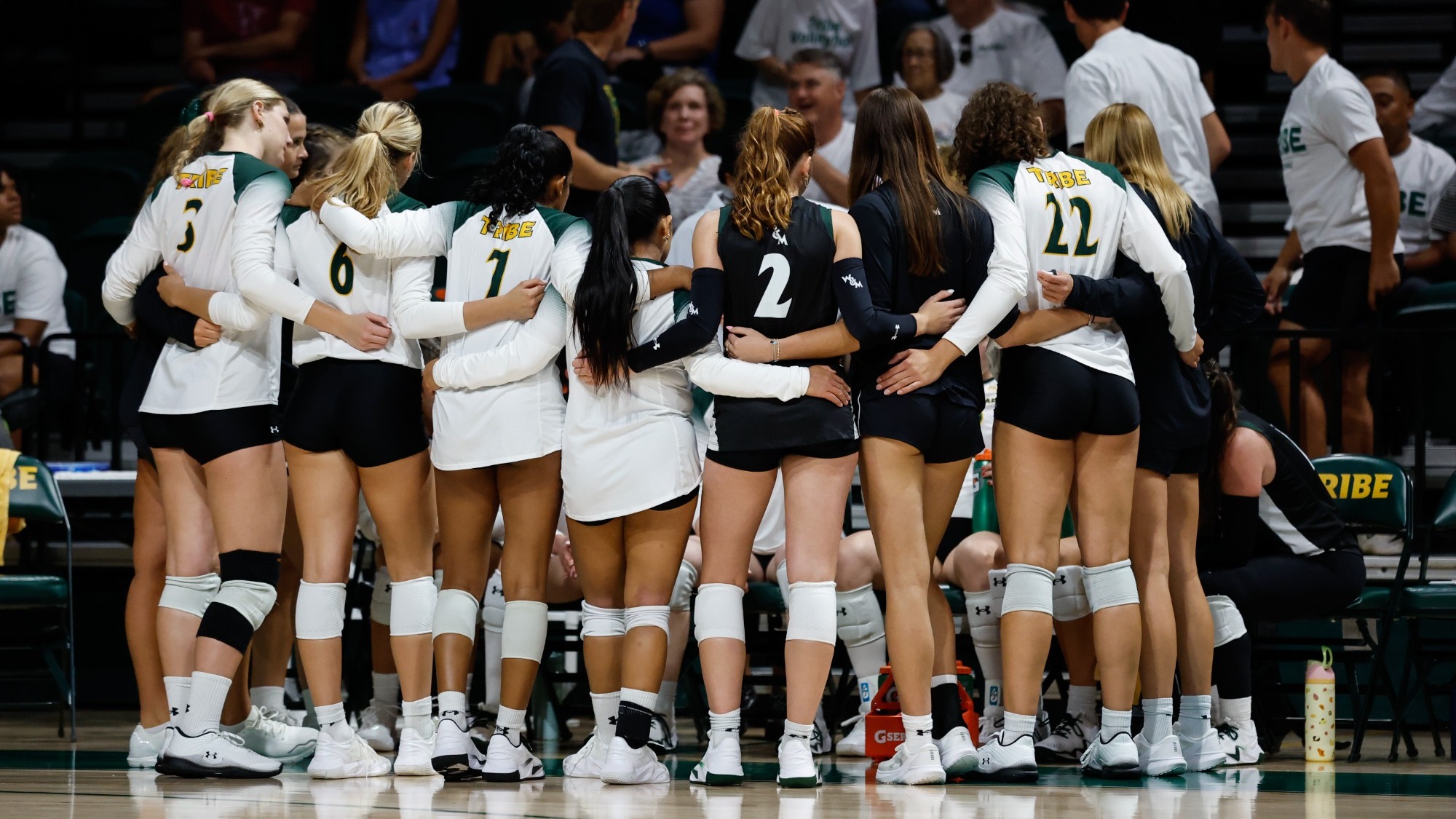 W&M volleyball huddles for a timeout against Stony Brook on Sep. 18, 2026.