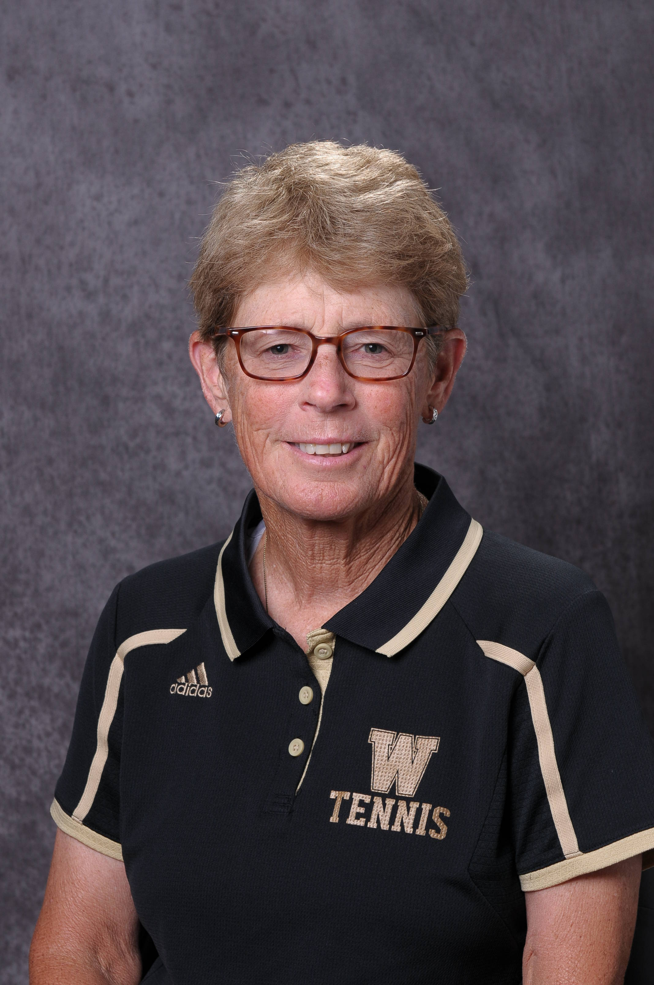 Betsy Kuhle