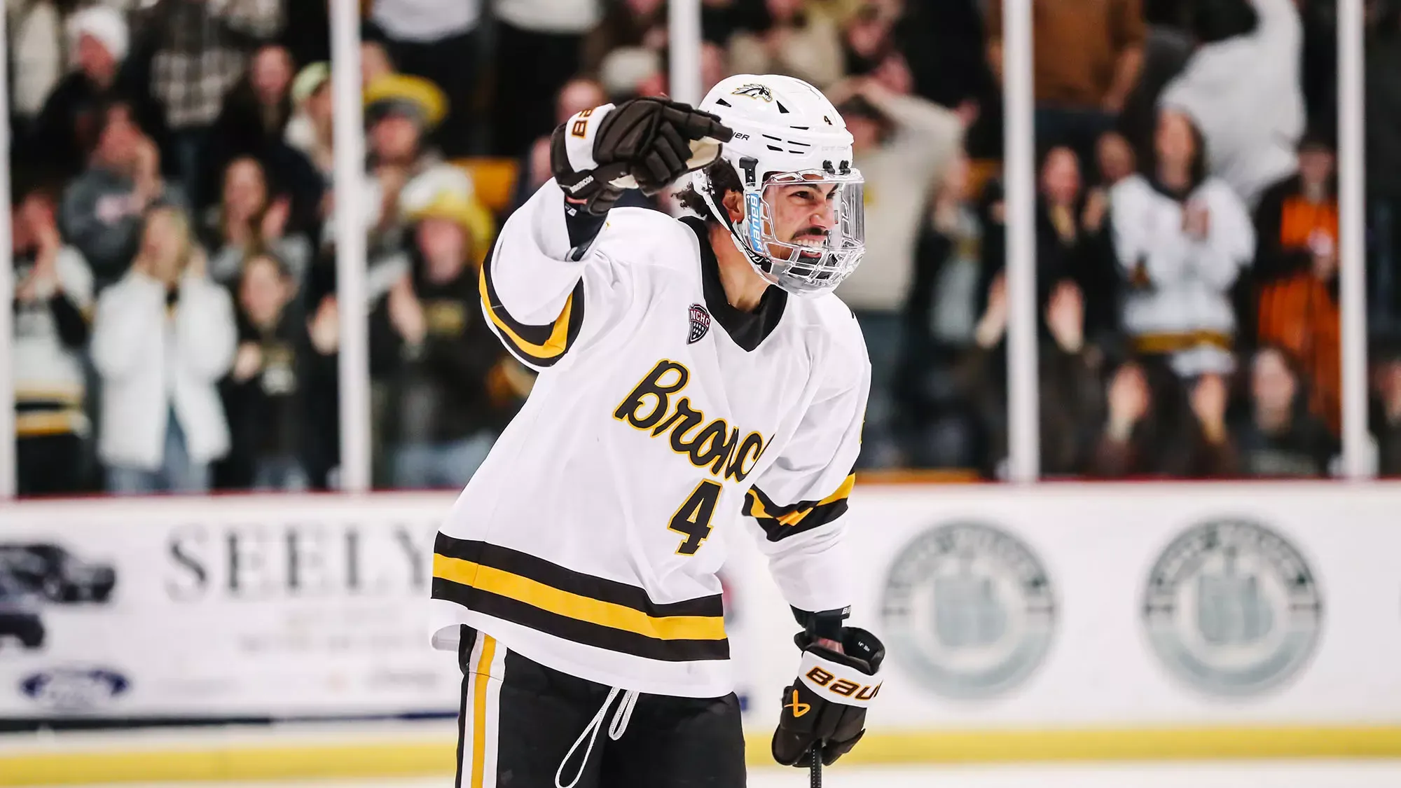 Hockey vs Omaha