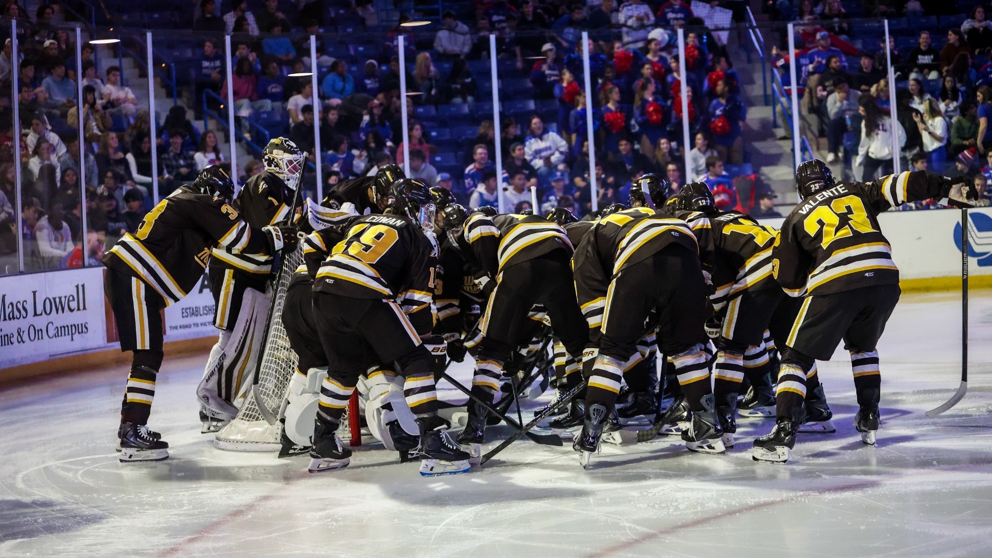 Hockey Team at UMass Lowell 2025-26