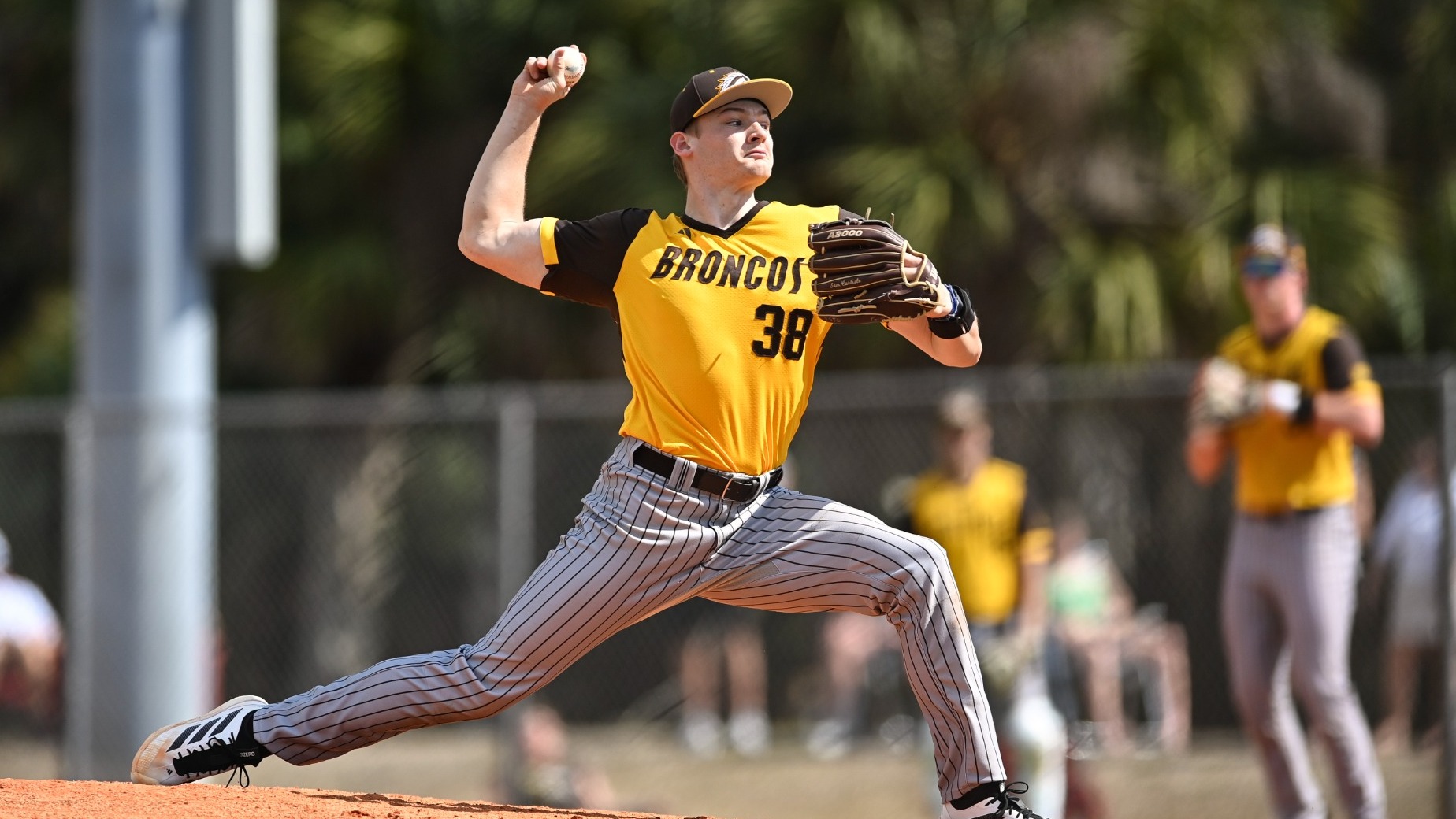 Sam Carlisle fires a pitch against Pittsburgh