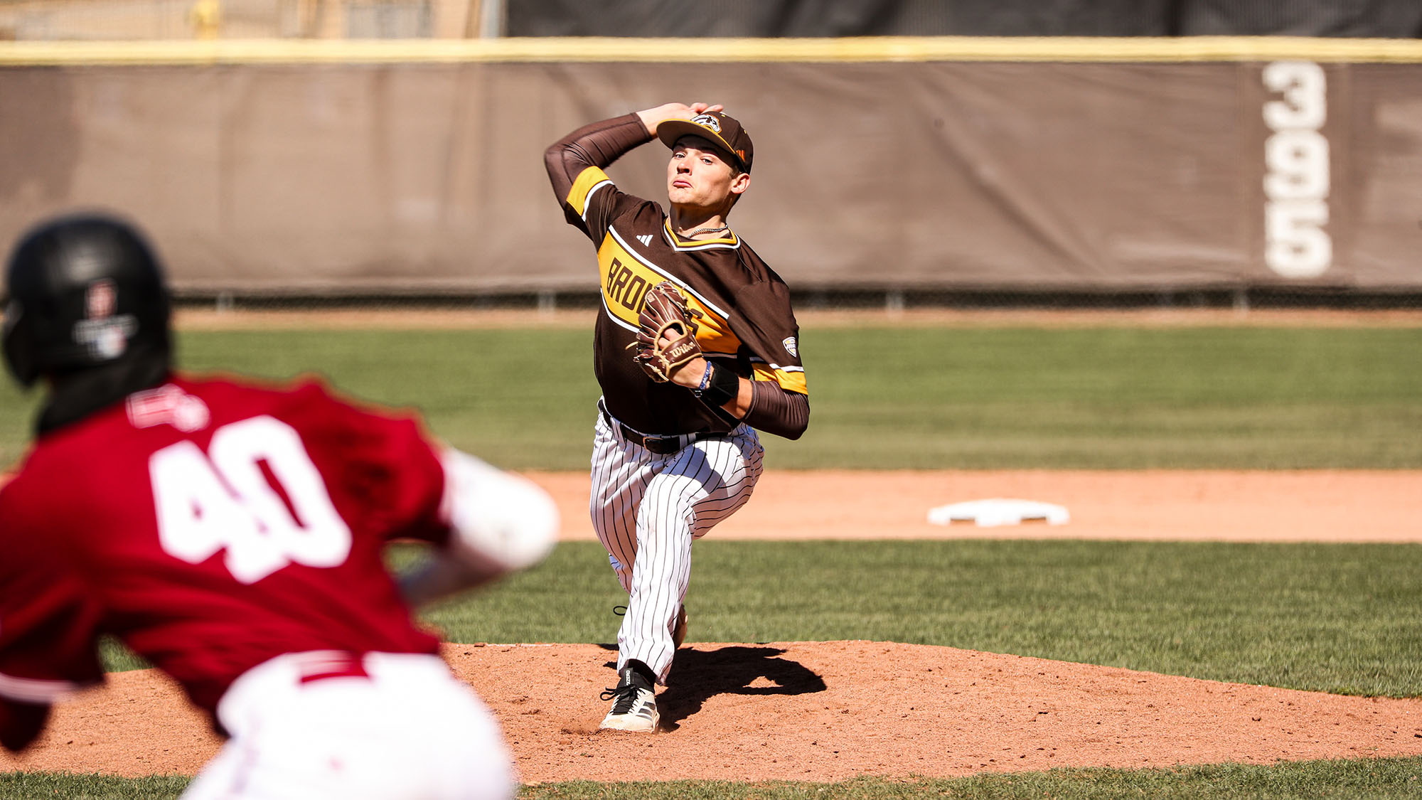 WMU . vs . UMass Game 2