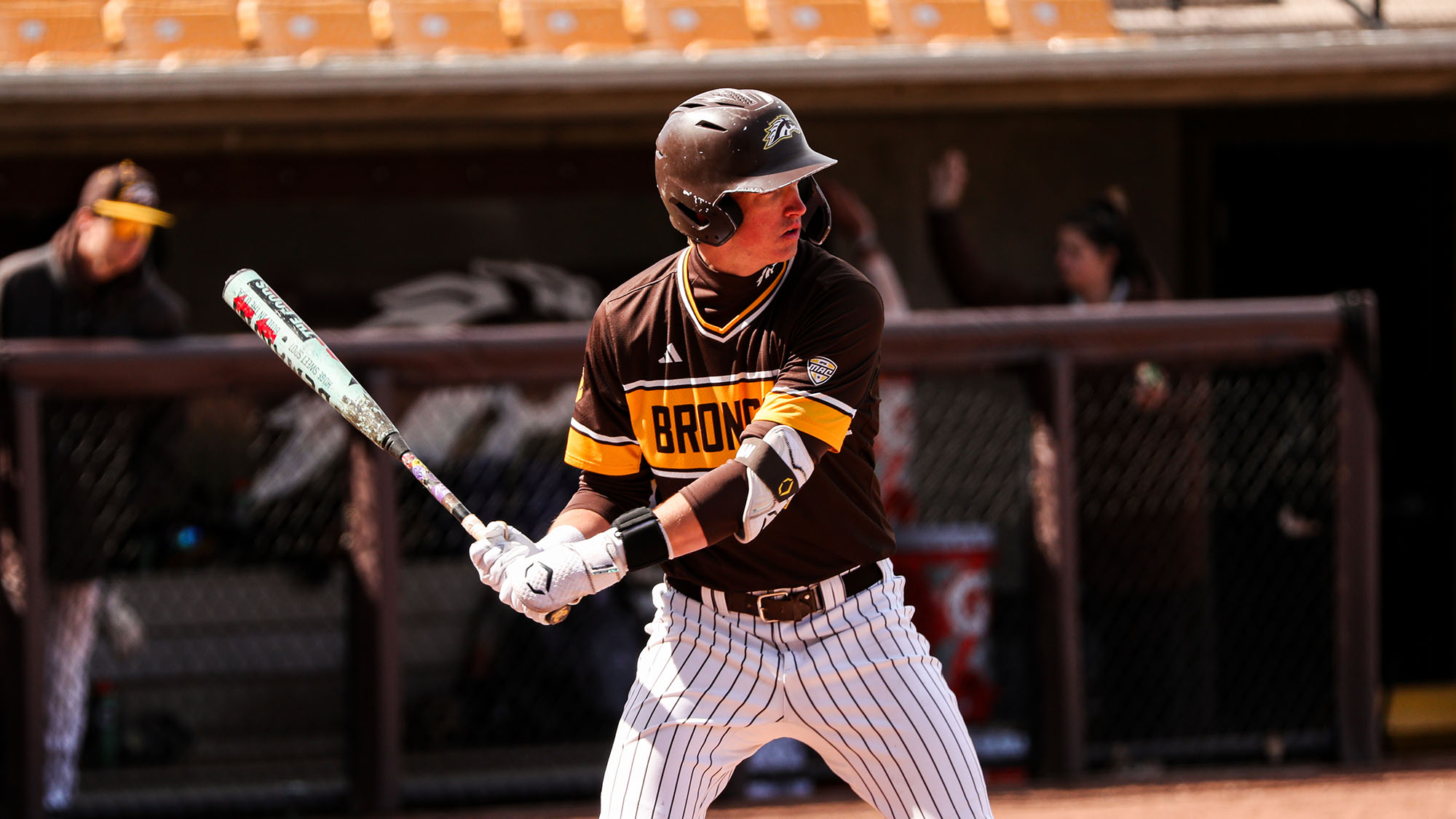 WMU . vs . UMass Game 2