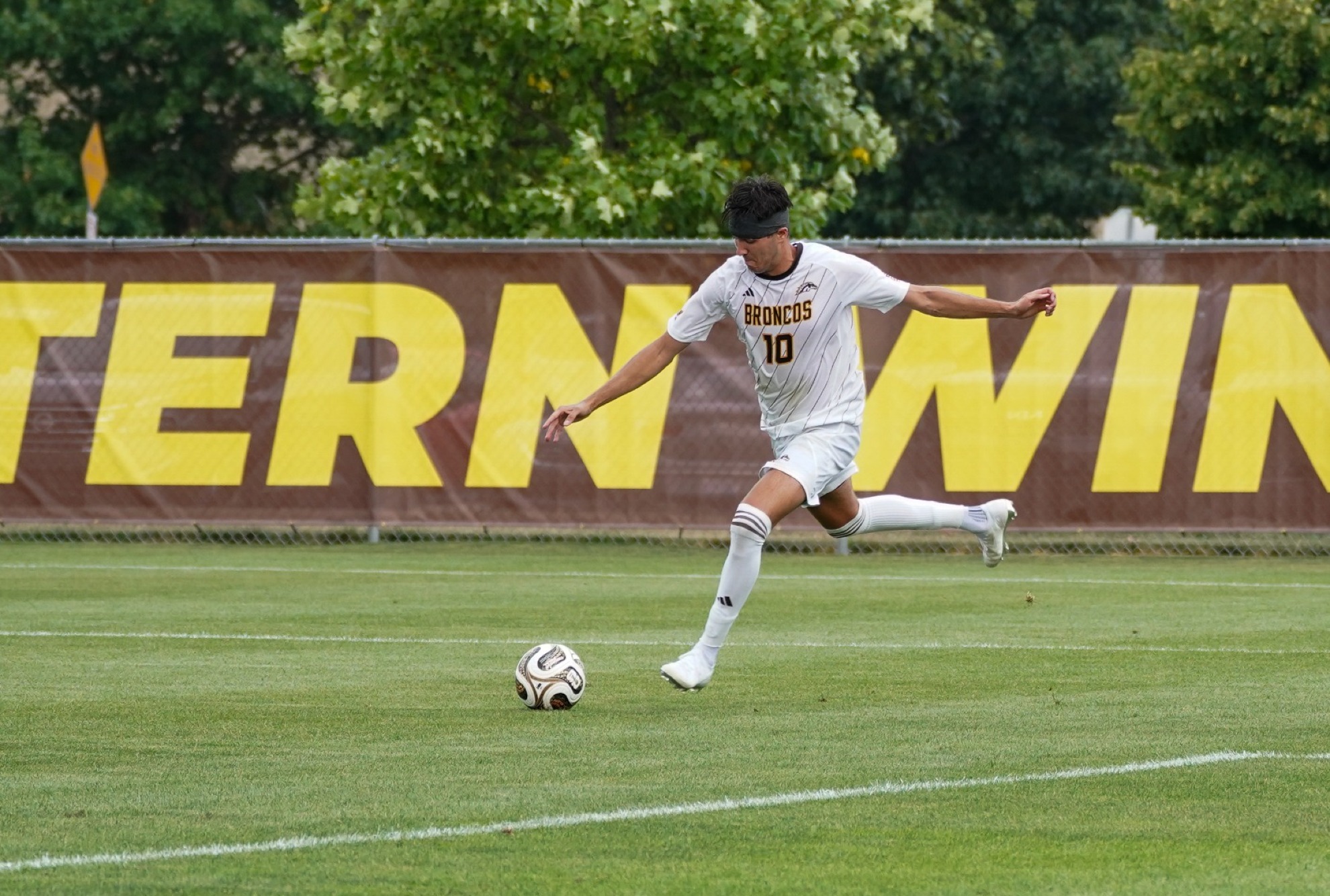 Vitor Geromel at Brown and Gold Scrimmage