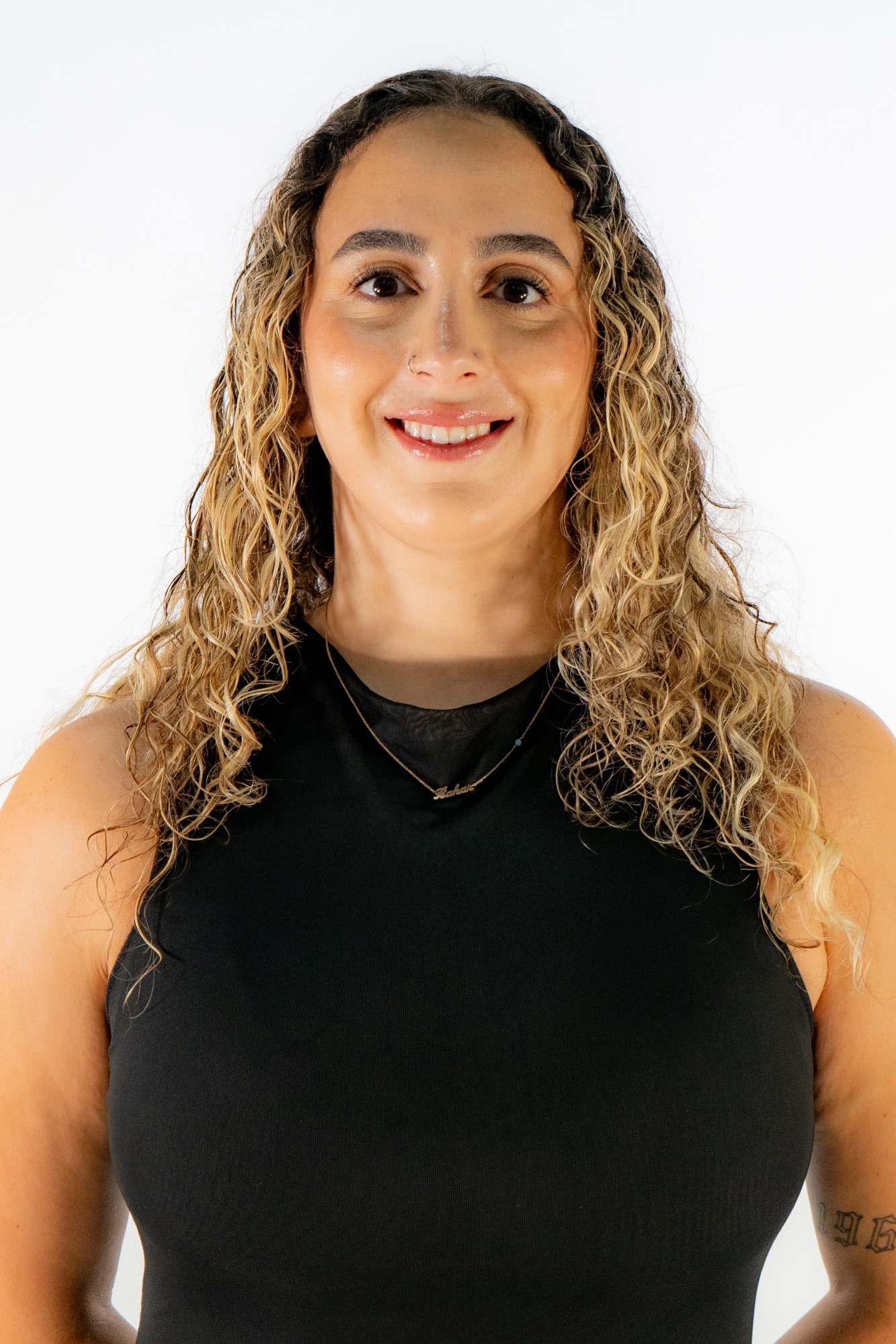 Bahar Kurtulus 26