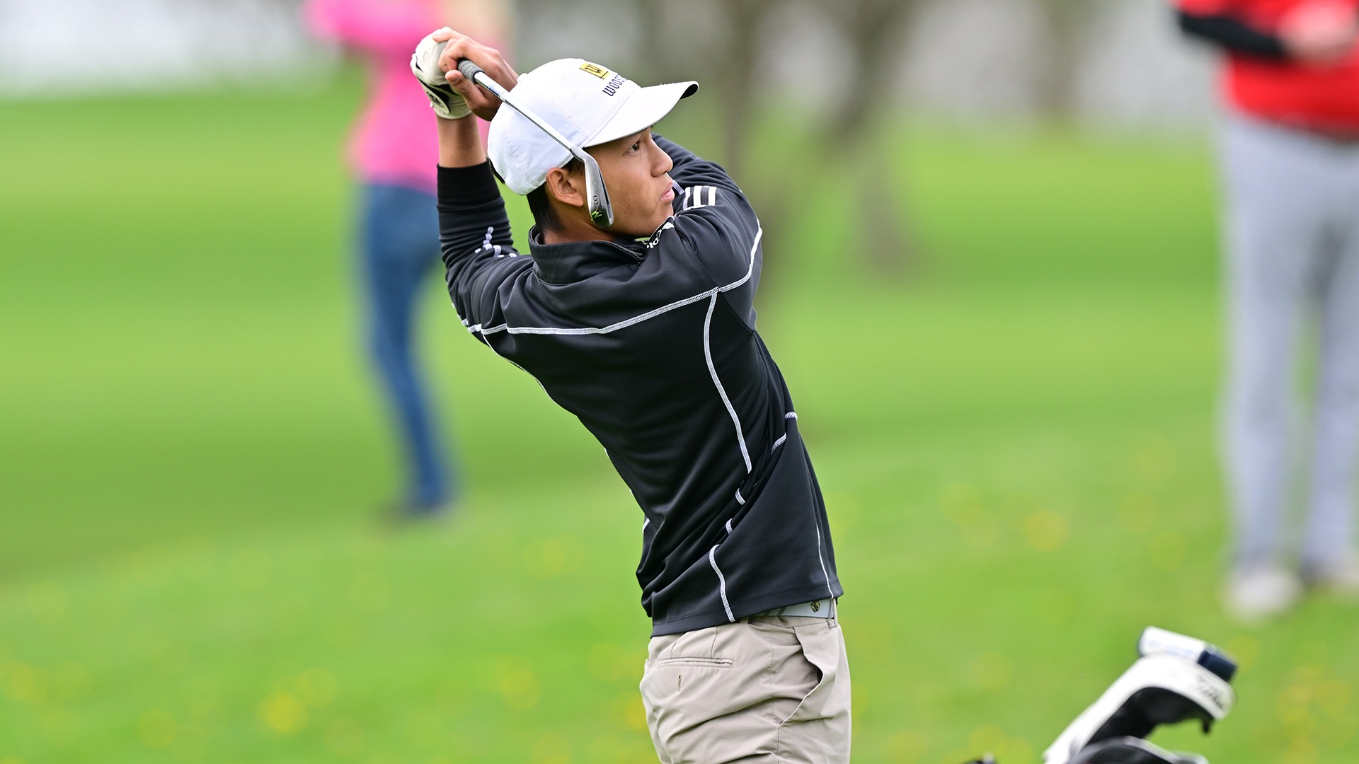 Nunth Khamkhokgruad hits a shot at the 2025 Nye Intercollegiate.