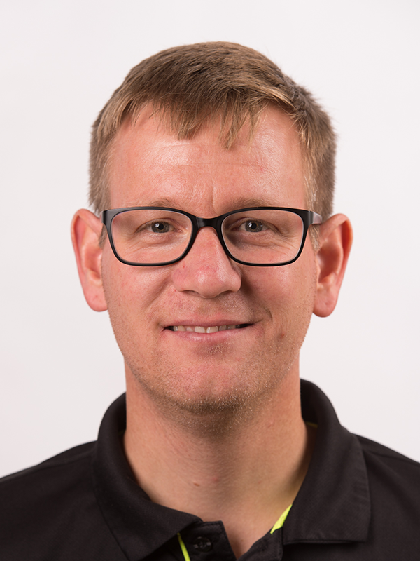 Wes_Davis_Headshot