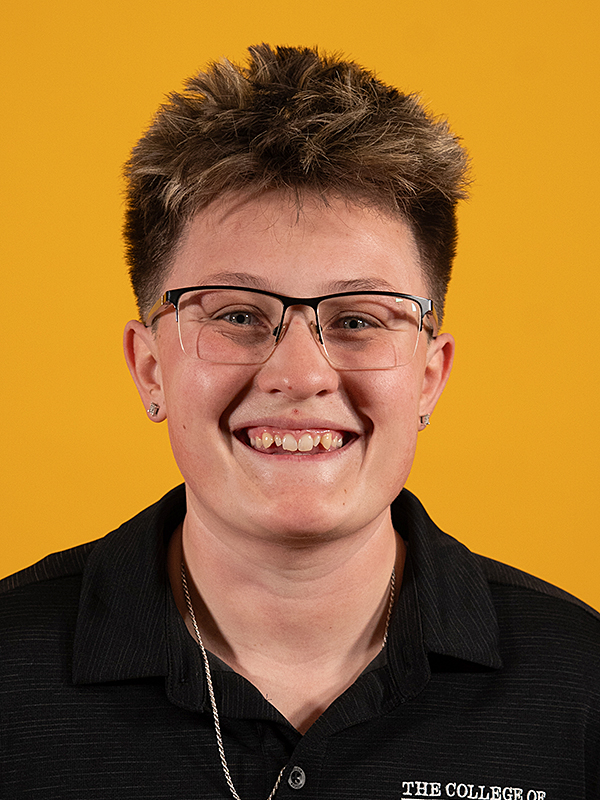 Caroline Turner 2026 Softball Headshot