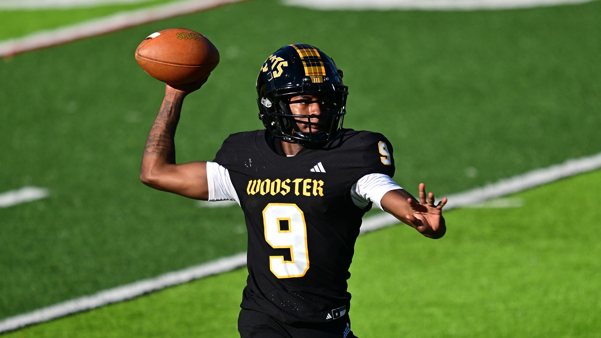action photo of Damon Hooks passing the football in a 2026 game