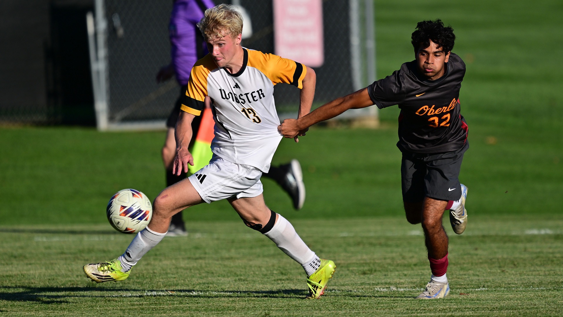 JJ Porter tries to escape an Oberlin defender