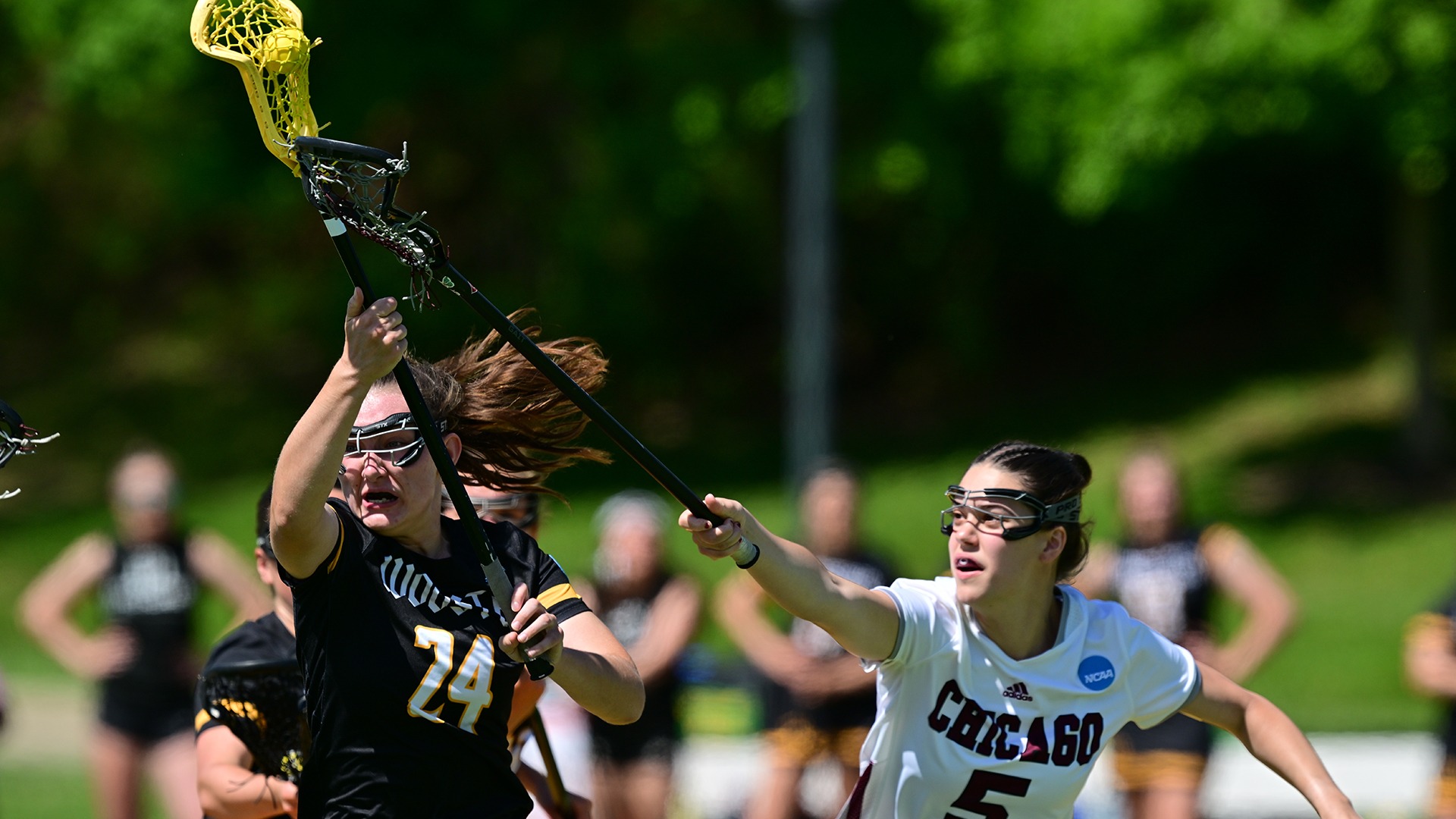 Sidney O'Rourke wins a draw control against UChicago during the 2025 NCAA Div. III Championship