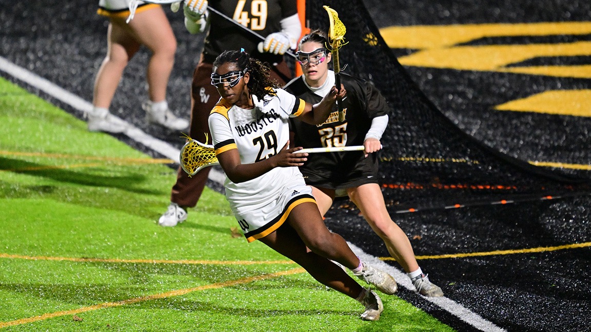 Mizan Jacobs looks to get free against a defender