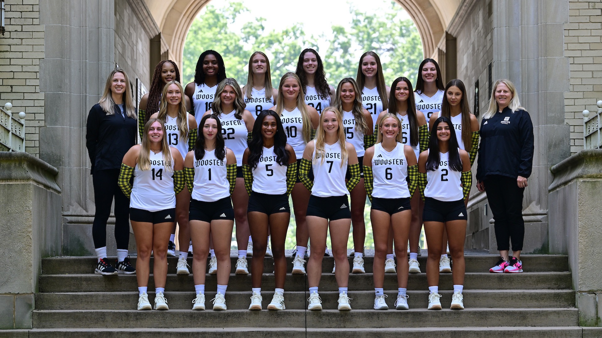 2025 Wooster volleyball team photo