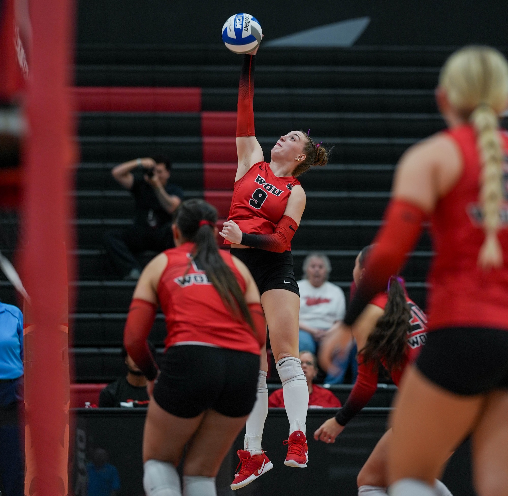Malena Mathis puts down one of her 13 kils