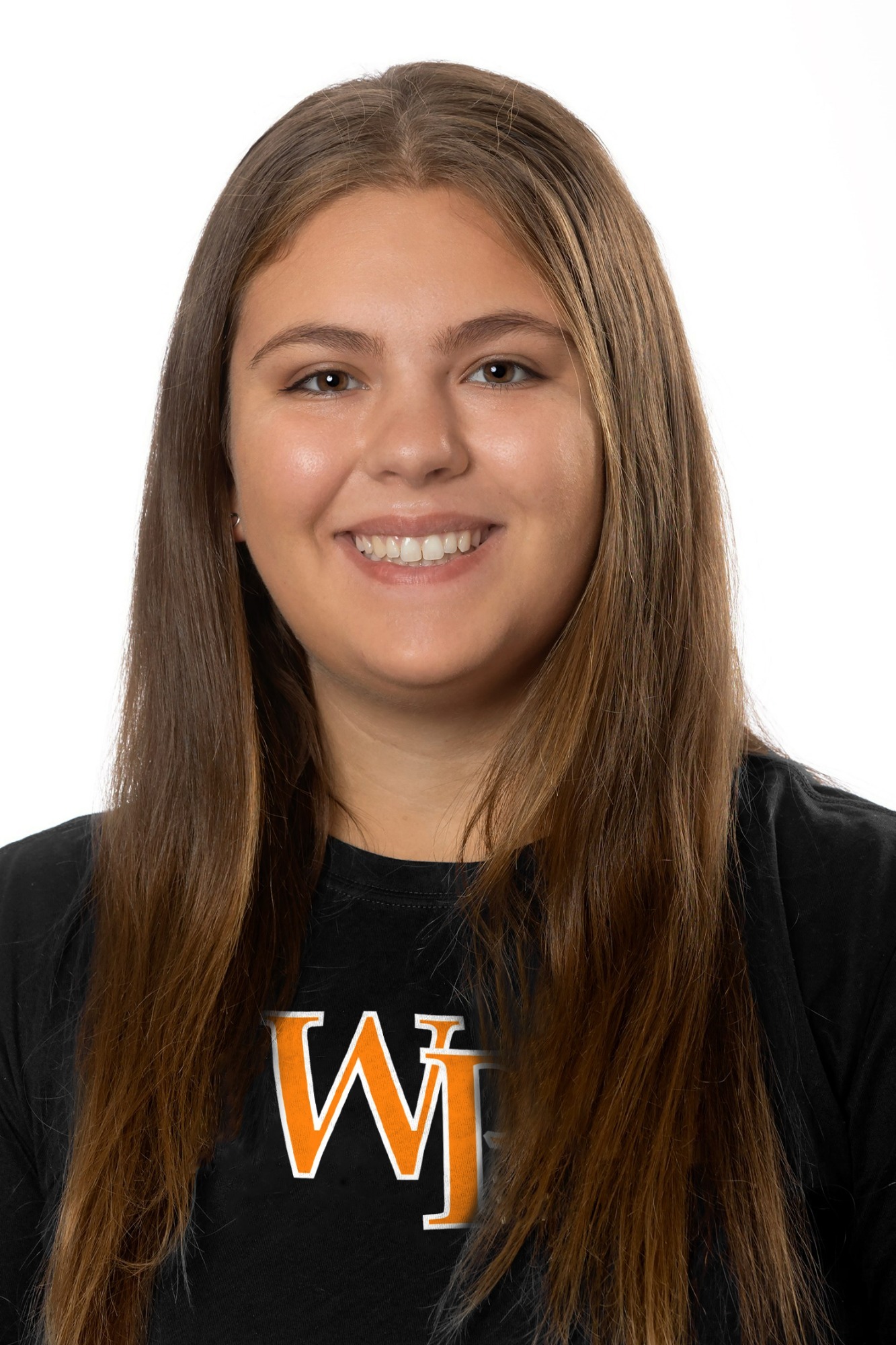 Ashley Buschgans Headshot