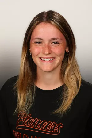 Hannah Osbahr Head Shot
