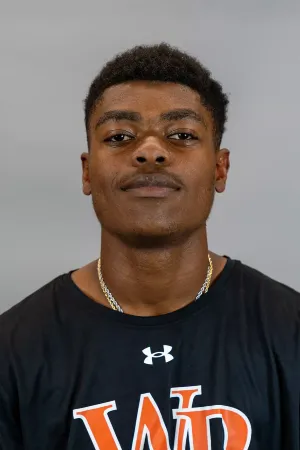 Amari Folk Head Shot