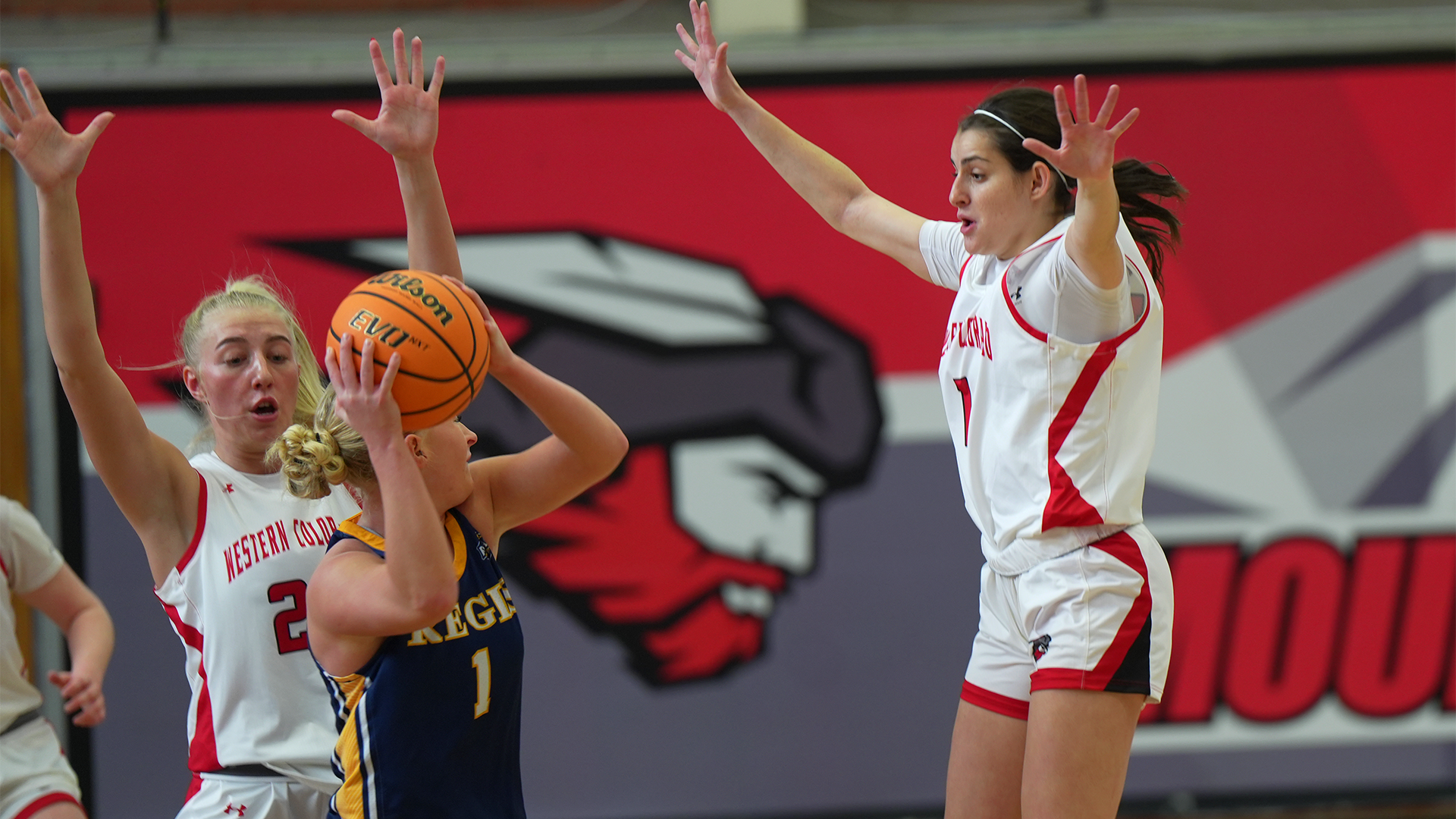 WBBvRU-251213-Ives_05679