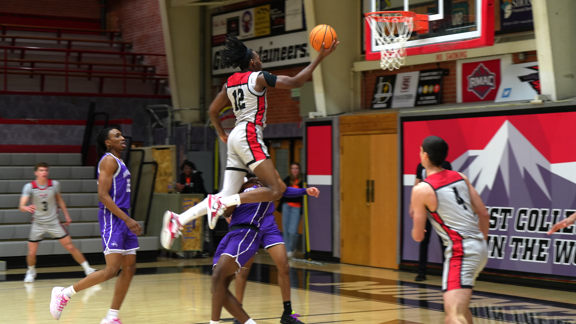 MBBvNMHU-251216-Kuac_4372