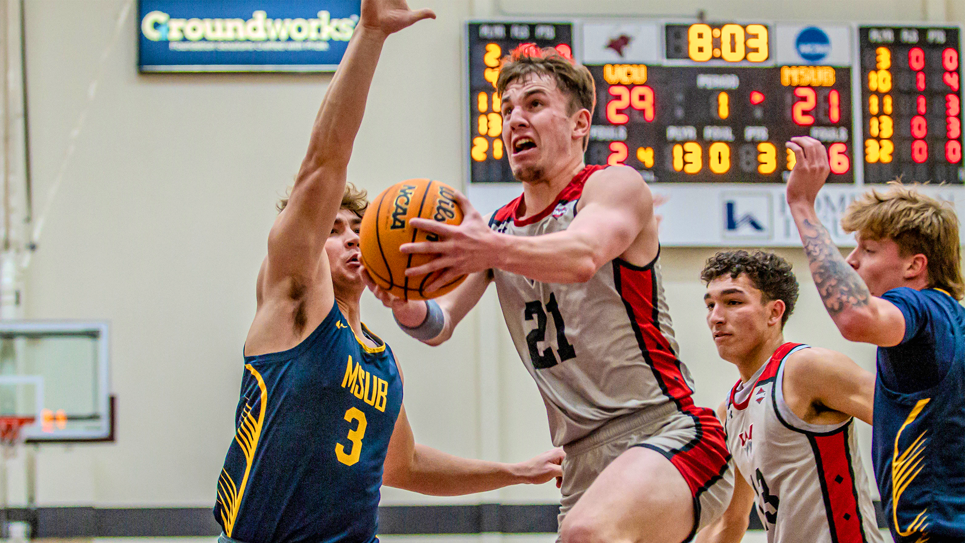 MBBat MSUB-251128-Halligan_EJQ3710