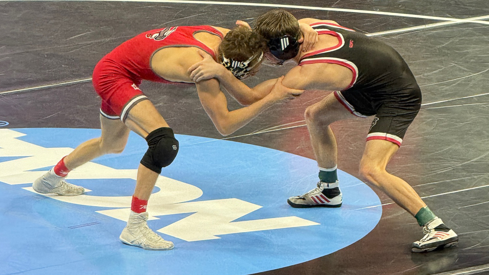 WR-NCAA-260313-Devin_121156