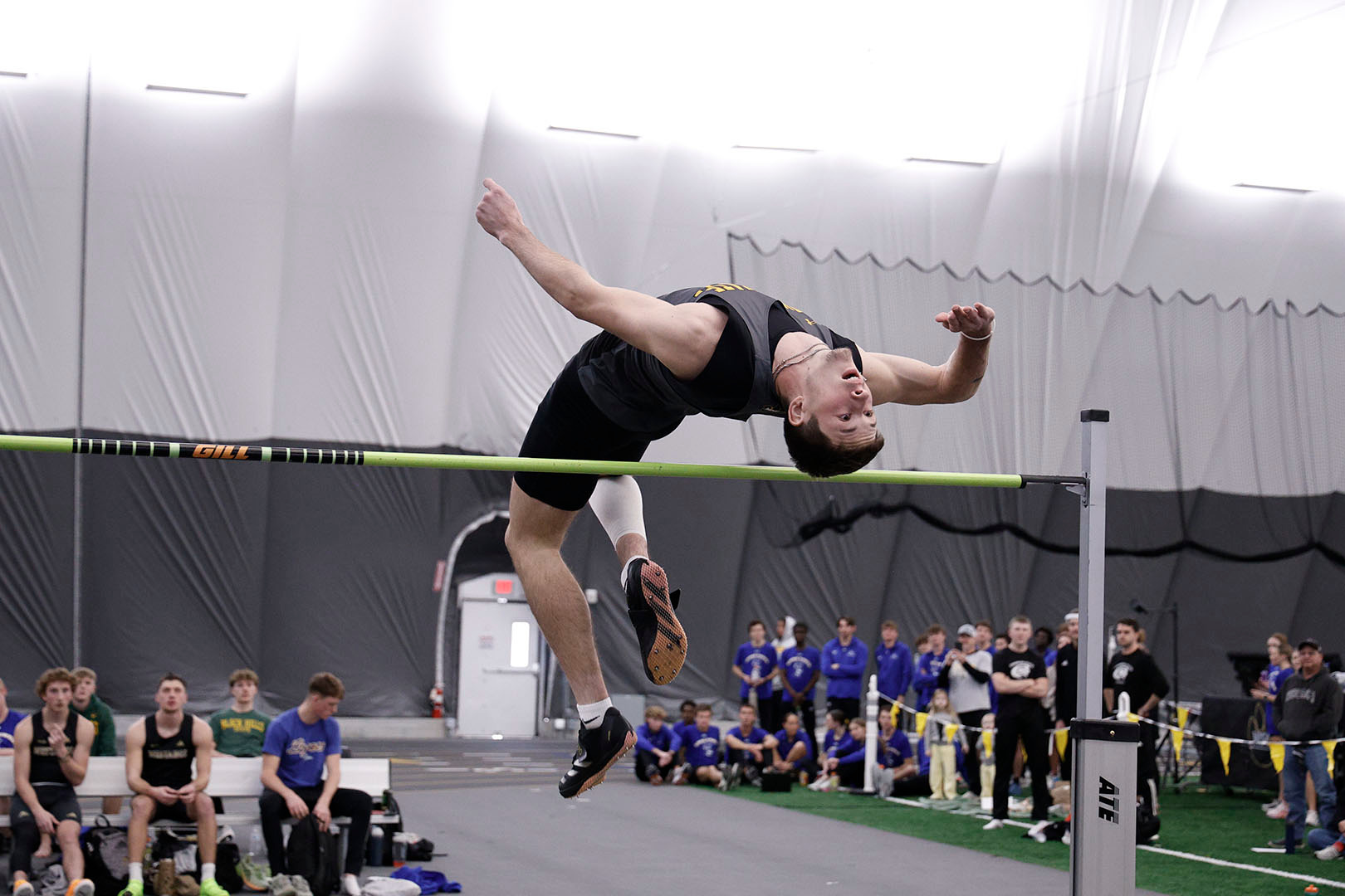 WAYNE STATE INDOOR TRACK. PHOTO BY BOB BERRY