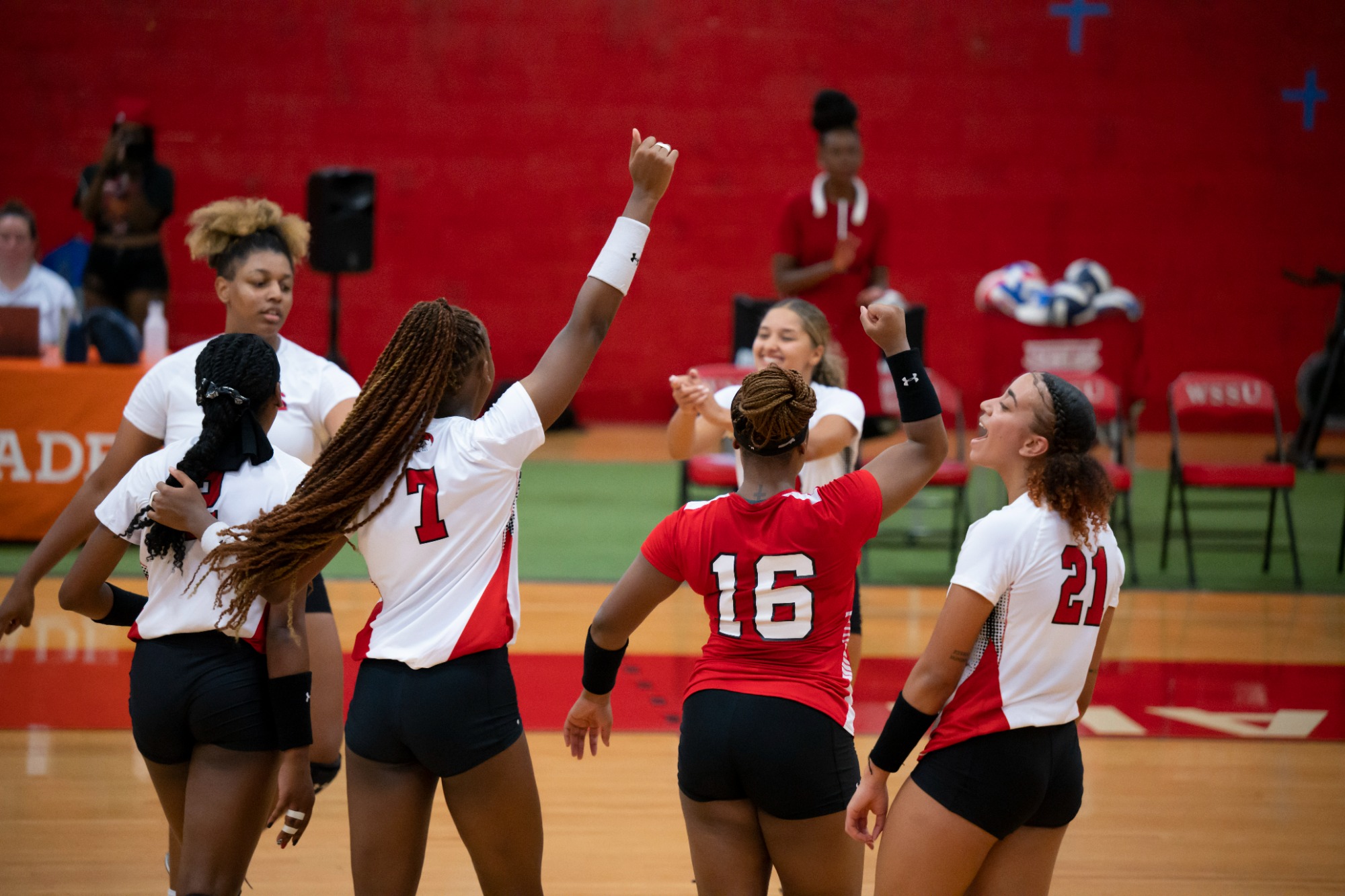 Volleyball Defeats Salem International Saturday Afternoon Winston